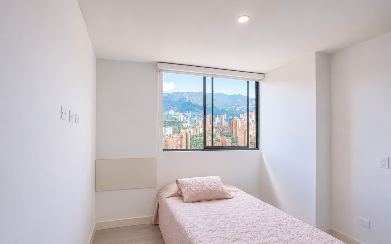 Exceptional 30th-Floor Apartment with Mountain Views in Ciudad del Río