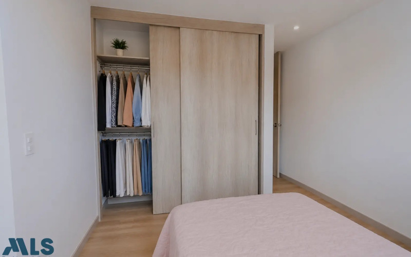 Apartamento en Medellín en Ciudad del Rio