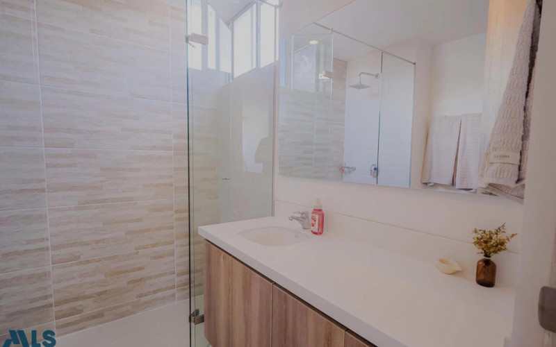 Apartamento en Medellín en Ciudad del Rio