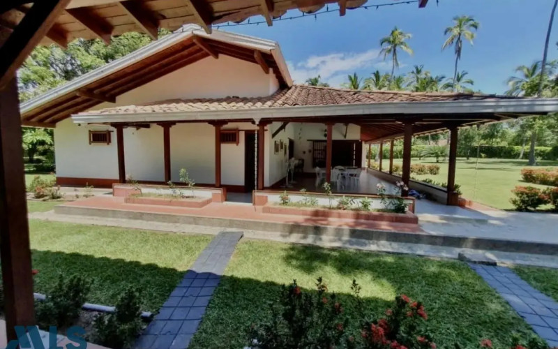 Finca Recreativa en Santa Fe de Antioquia en V. Kilometro 2