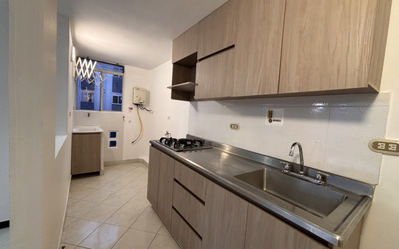 Panoramic views from an exceptionally well-connected Medellín address