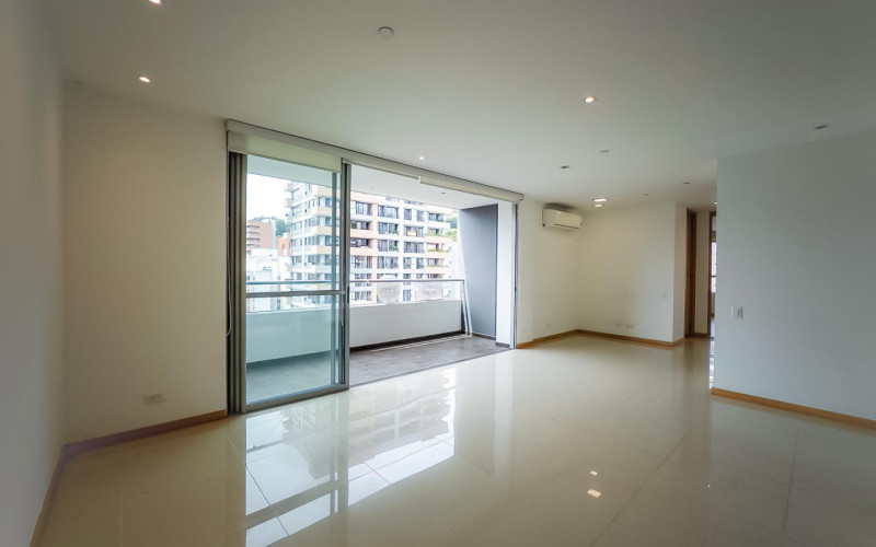 Modern 2-Bedroom Apartment for Sale in Castropol, El Poblado | 90m², Amenities, Built 2022