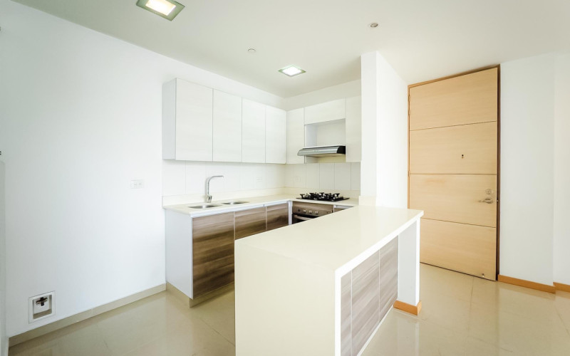 Modern 2-Bedroom Apartment for Sale in Castropol, El Poblado | 90m², Amenities, Built 2022