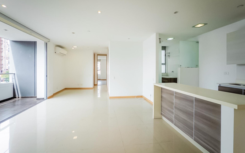 Modern 2-Bedroom Apartment for Sale in Castropol, El Poblado | 90m², Amenities, Built 2022