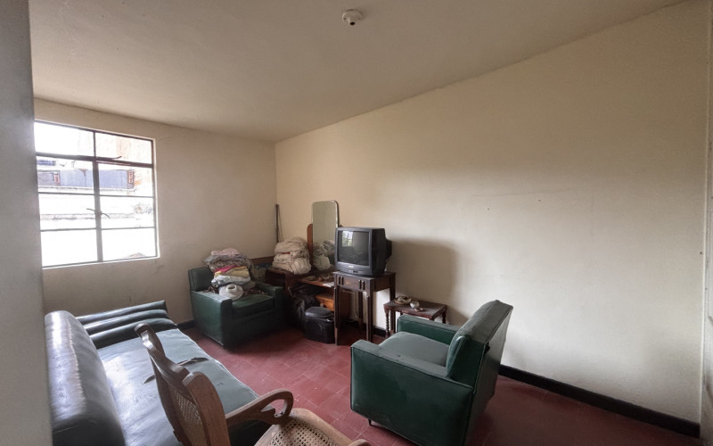 450m² Commercial House Local for Rent in San Joaquín Medellín | Near La 70