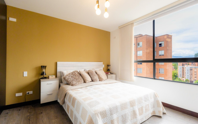 Exclusive 104 sqm Apartment in Lalinde, El Poblado | Panoramic City Views Near Provenza