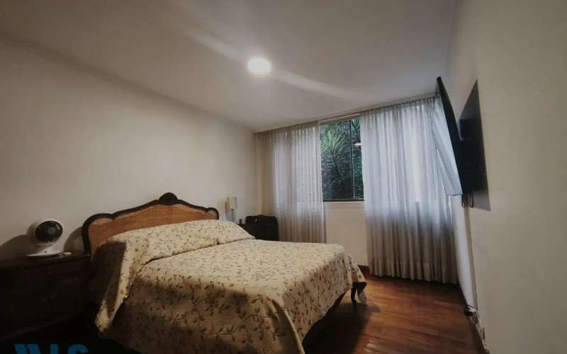 Apartamento en Medellín en Loma de los Parra