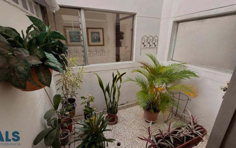 Apartamento en Medellín en Conquistadores
