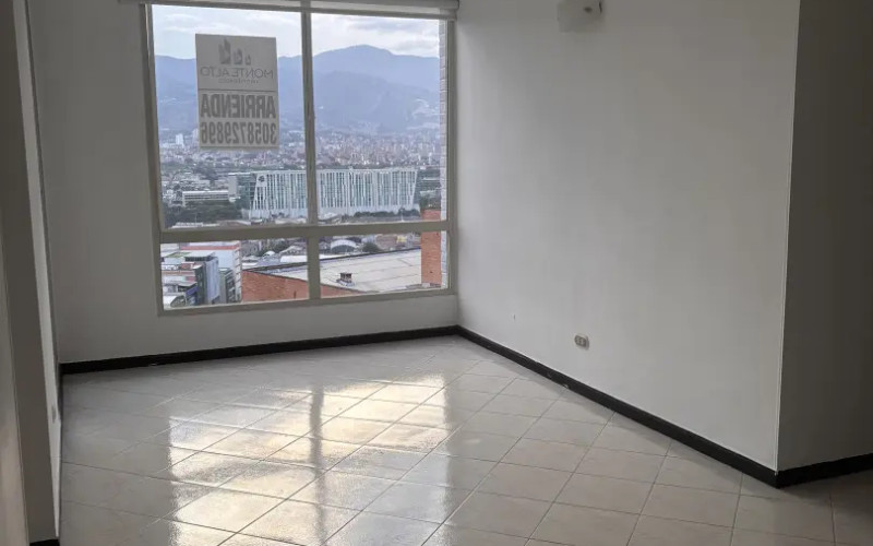 Panoramic views from an exceptionally well-connected Medellín address
