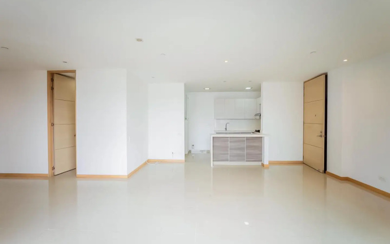 Modern 2-Bedroom Apartment for Sale in Castropol, El Poblado | 90m², Amenities, Built 2022