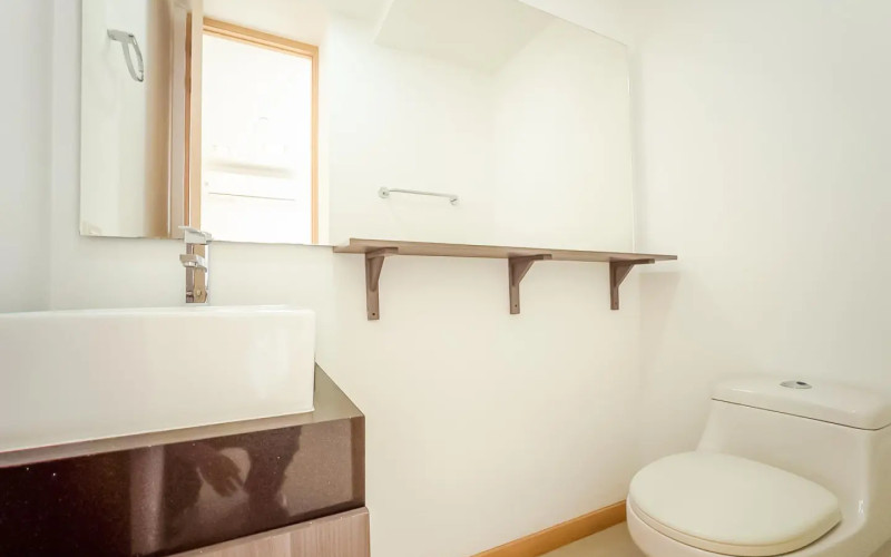 Modern 2-Bedroom Apartment for Sale in Castropol, El Poblado | 90m², Amenities, Built 2022