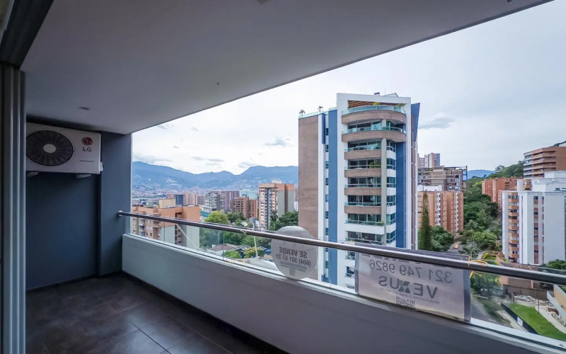 Modern 2-Bedroom Apartment for Sale in Castropol, El Poblado | 90m², Amenities, Built 2022
