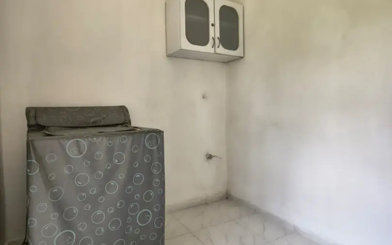 450m² Commercial House Local for Rent in San Joaquín Medellín | Near La 70