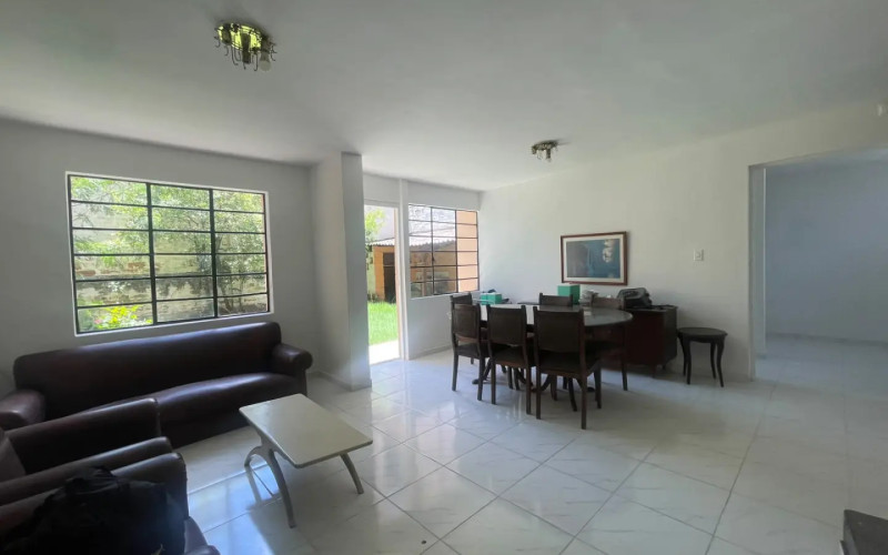 450m² Commercial House Local for Rent in San Joaquín Medellín | Near La 70