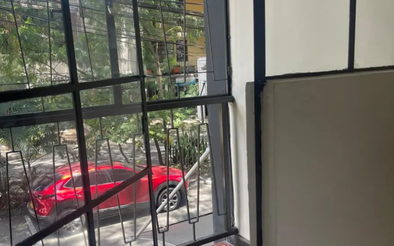 450m² Commercial House Local for Rent in San Joaquín Medellín | Near La 70