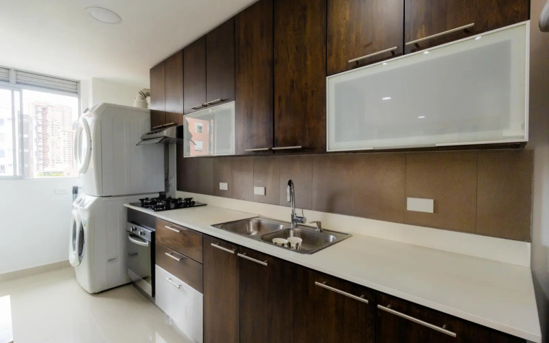 Exclusive 104 sqm Apartment in Lalinde, El Poblado | Panoramic City Views Near Provenza