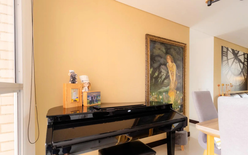 Exclusive 104 sqm Apartment in Lalinde, El Poblado | Panoramic City Views Near Provenza