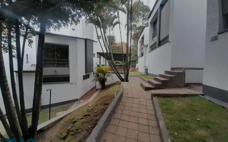 Casa en Medellín en El Poblado