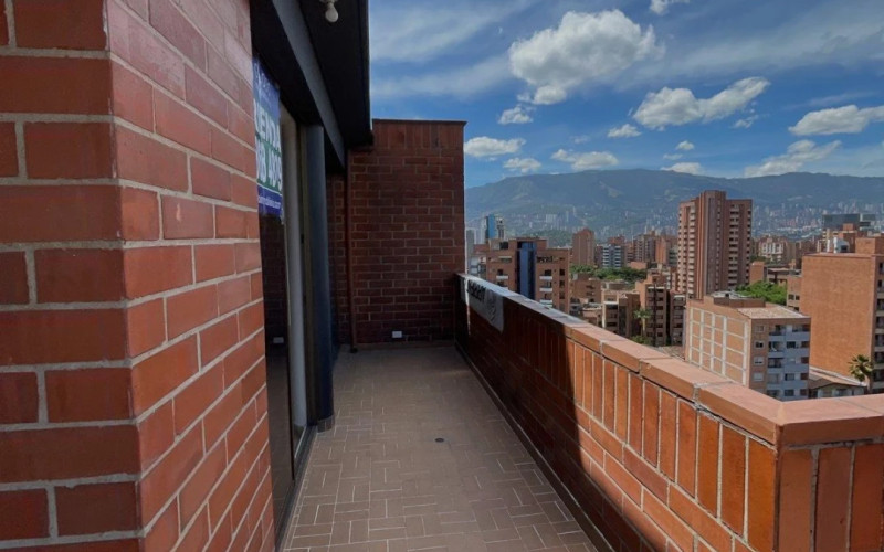 Apartamento en Medellín en Laureles