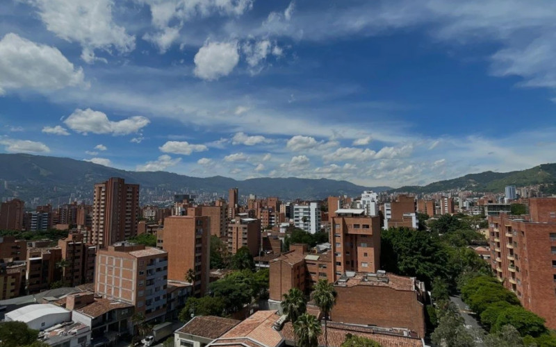Apartamento en Medellín en Laureles