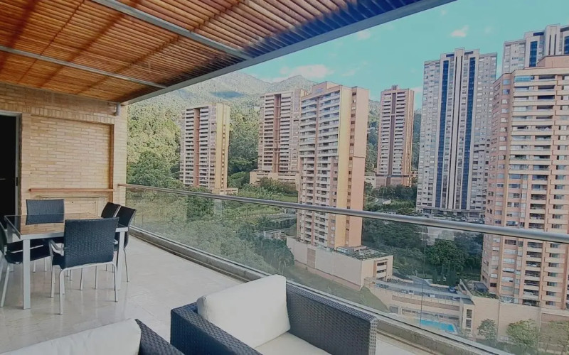 Apartamento en Medellín en La Calera