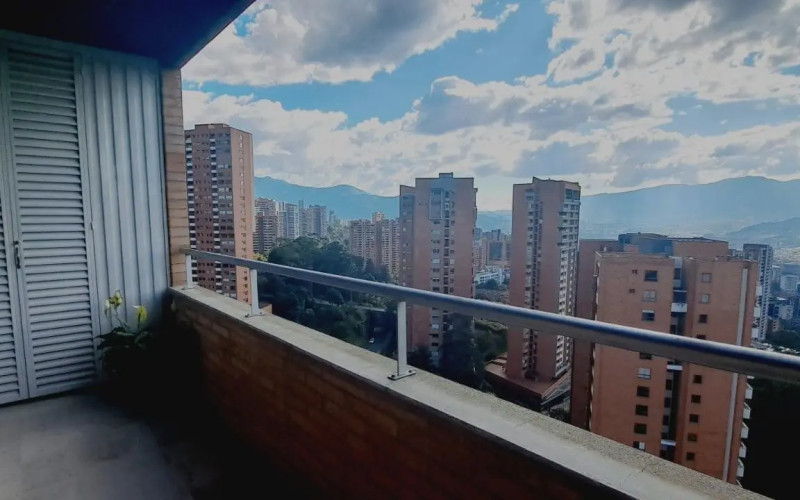 Apartamento en Medellín en La Calera