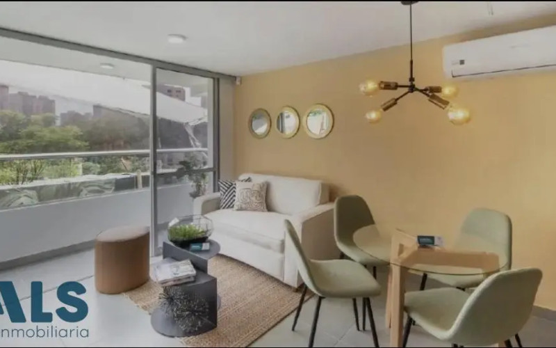 Apartamento en Sabaneta en Loma de San Jose