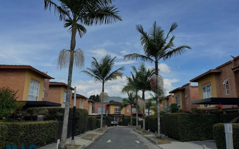Casa en La Ceja en Urbano (La Ceja)