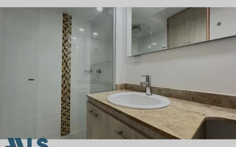 Apartamento en Sabaneta en Las Lomitas