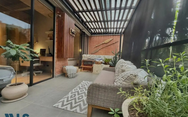 Apartamento en Envigado en Loma del Escobero