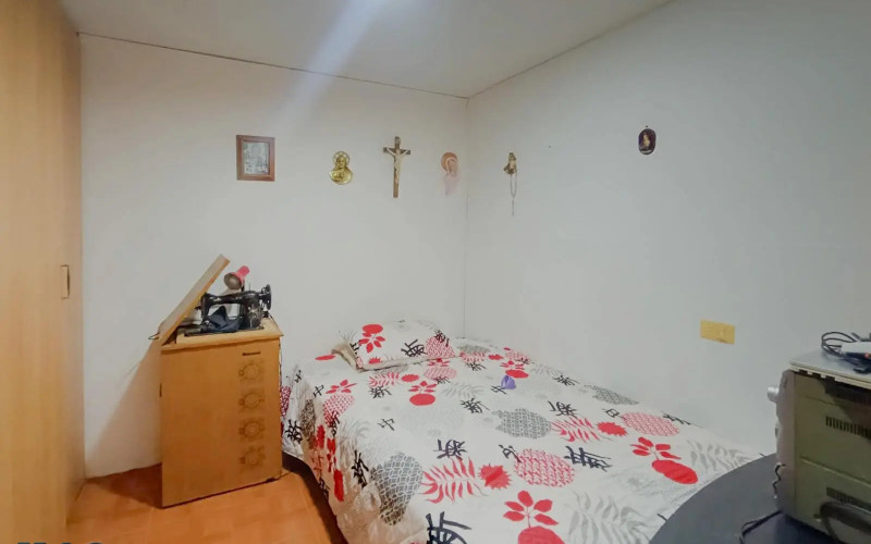 Casa en Medellín en Juan XIII - La Quiebra