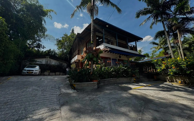 Casa en Envigado en El Esmeraldal