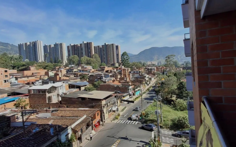 Apartamento en La Estrella en La Ferreria