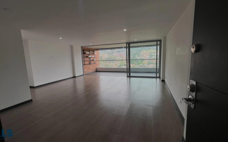 Apartamento en Envigado en Loma de Las Brujas