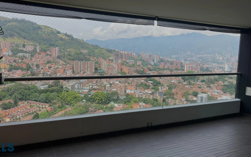 Apartamento en Envigado en Loma de Las Brujas