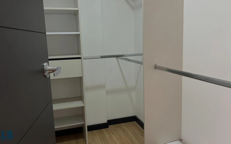 Apartamento en Envigado en Loma de Las Brujas