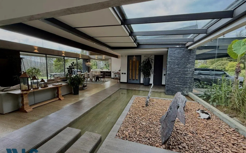 Casa en Medellín en Alto de Las Palmas