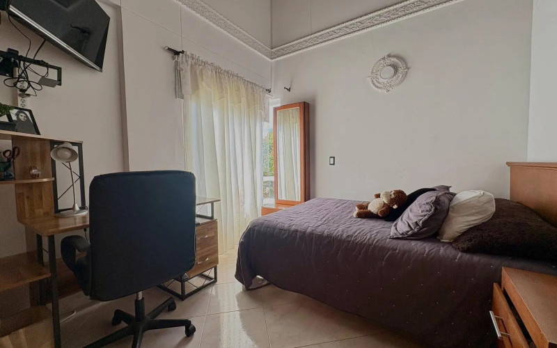 Casa en Envigado en Loma de Las Brujas