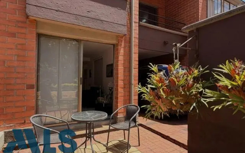 Casa en Envigado en Camino Verde