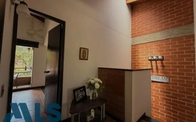 Casa en Envigado en Camino Verde