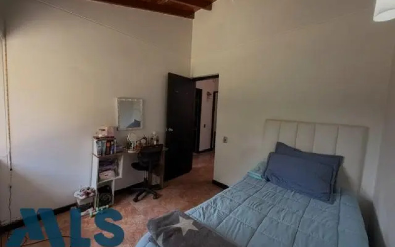 Casa en Envigado en Camino Verde