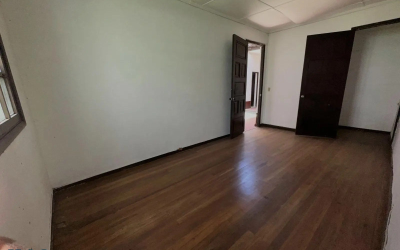 Casa en Medellín en La Candelaria
