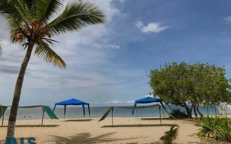 Lote Comercial en Coveñas en Ensenada 1