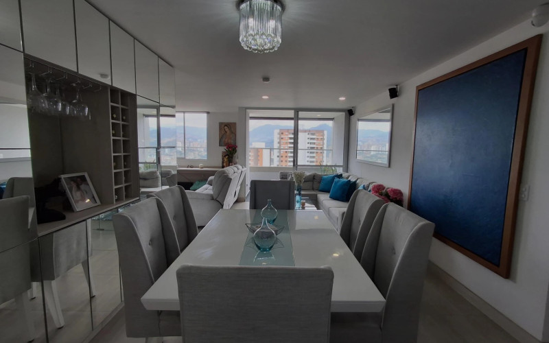 Apartamento en Sabaneta en Alto de Las Flores