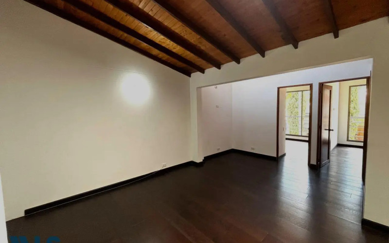 Apartamento en Envigado en Loma de Cumbres