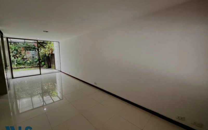 Apartamento en Envigado en Loma de Cumbres