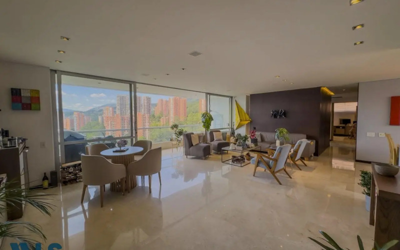 Apartamento en Medellín en El Tesoro