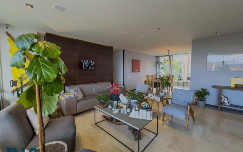 Apartamento en Medellín en El Tesoro