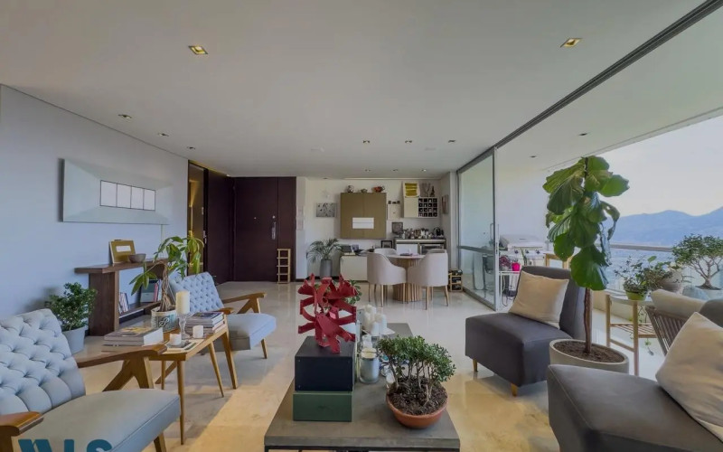 Apartamento en Medellín en El Tesoro