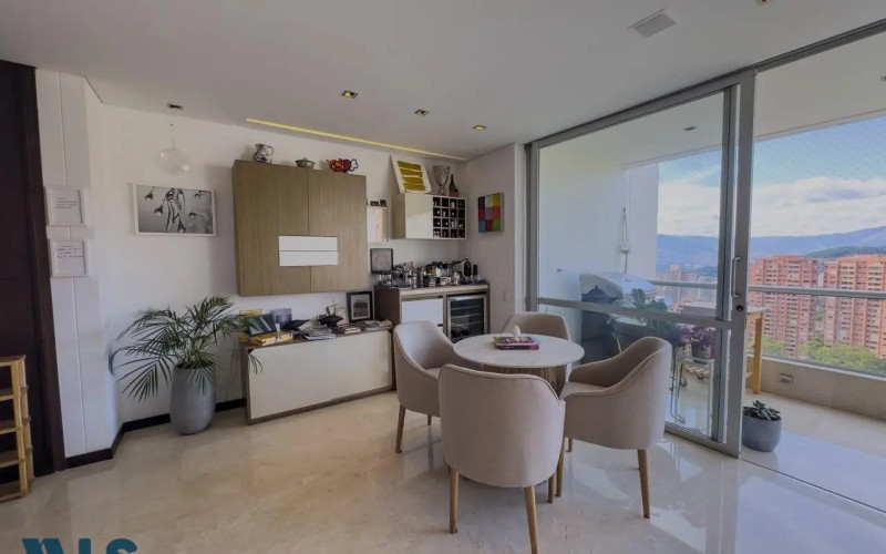 Apartamento en Medellín en El Tesoro
